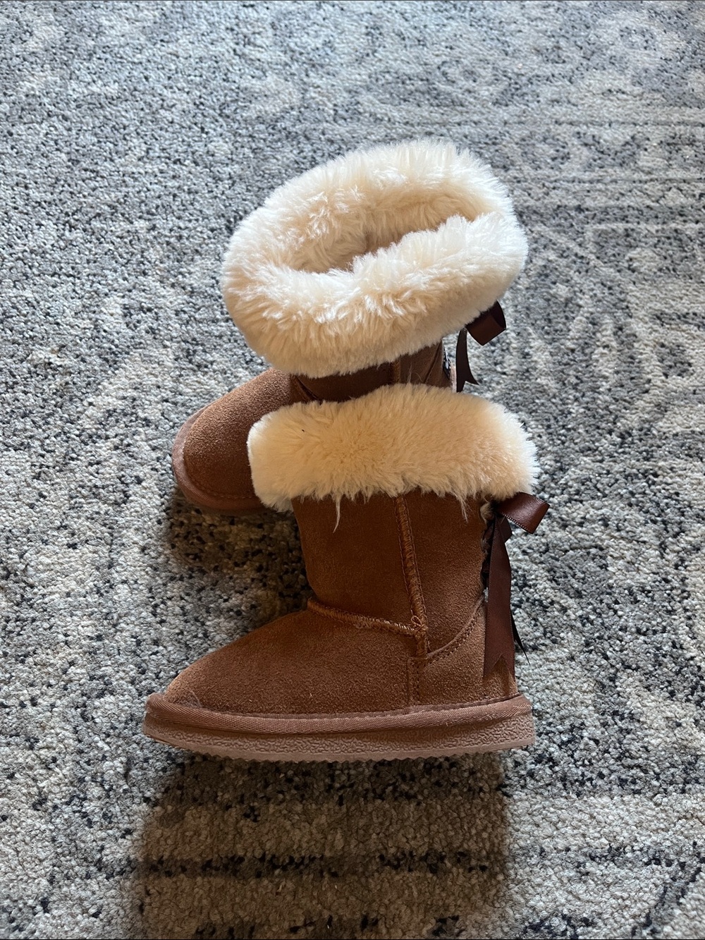 LAMO Kids Brown Suede Ribbon Boots with Cream Faux-Fur Trim